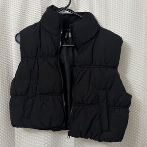H&M Black Cropped Quilted Vest
